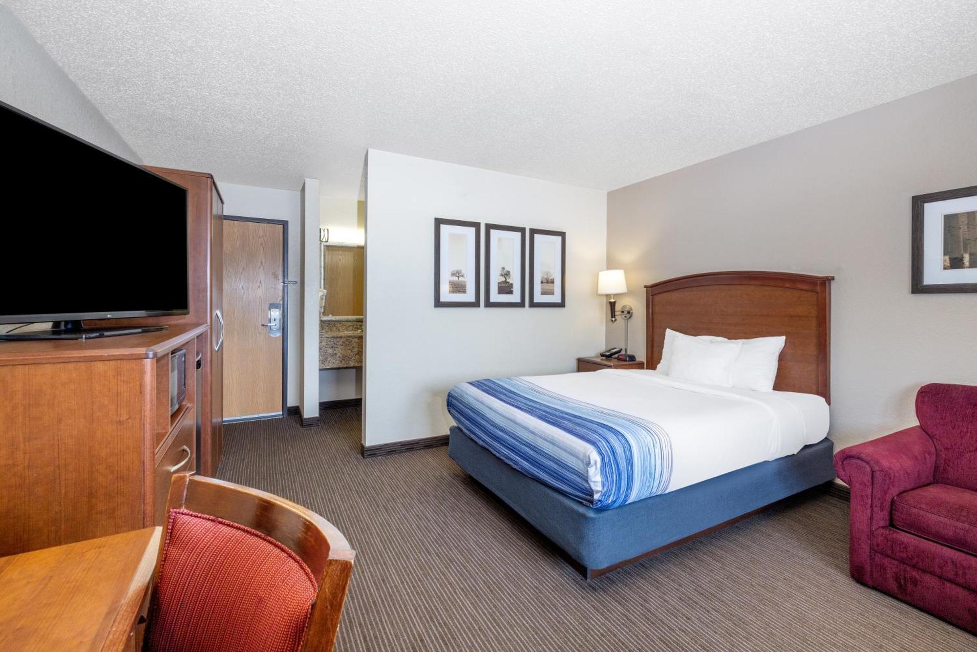 Americinn By Wyndham Dickinson Habitación foto